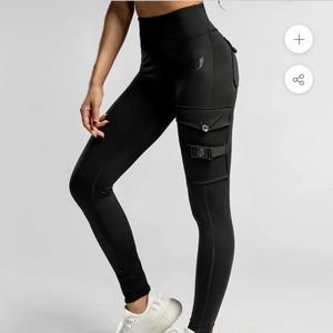 Firm Abs Black Cargo Workout Leggings